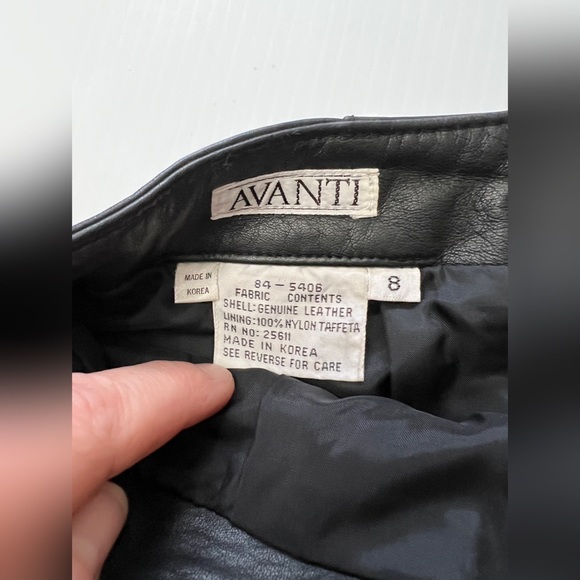 Avanti Leather Skirt Pockets - 8 - Picture 8 of 12